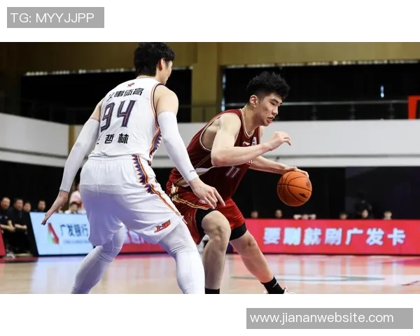 余嘉豪谈西班牙联赛快节奏与高压环境下的容错挑战