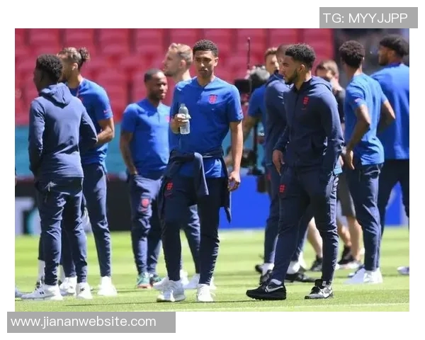 里斯强调无论上场时间长短都要全力以赴为球队贡献力量